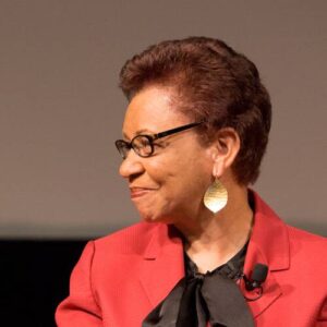 Edna Greene Medford