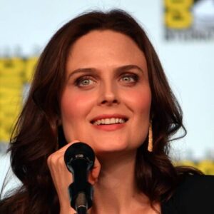 Emily Deschanel