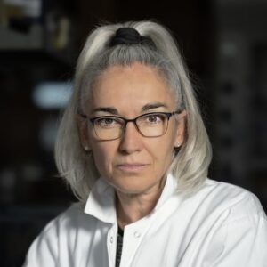 Eva Nogales
