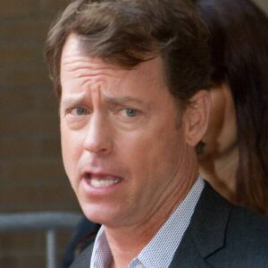 Greg Kinnear