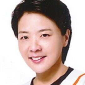 Vivian Huang