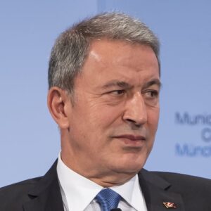 Hulusi Akar