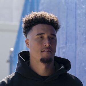 Isaiah Hodgins