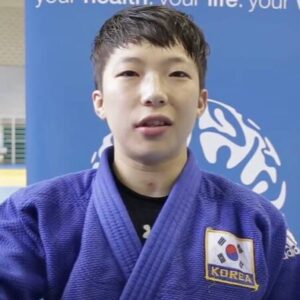 Jeong Bo-Kyeong