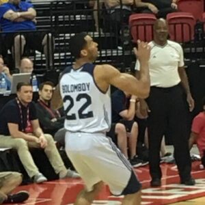 Joel Bolomboy