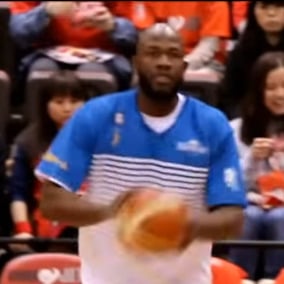 Julian Mavunga