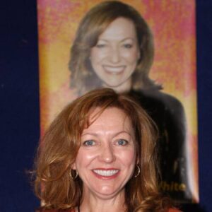 Julie White