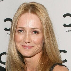 Kelly Rowan