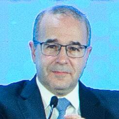 Kevin Sneader