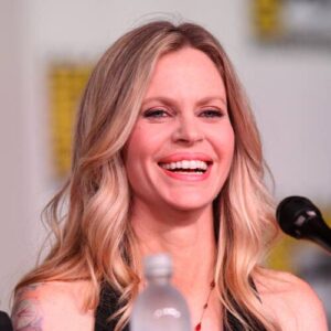 Kristin Bauer van Straten