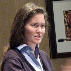 Laura Helmuth