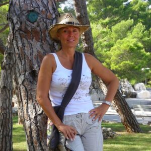 Lepa Brena