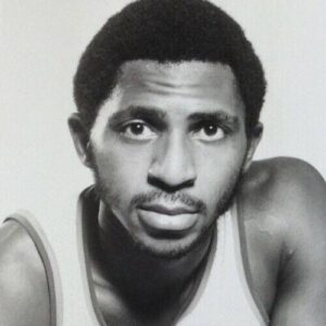 Lonnie Shelton