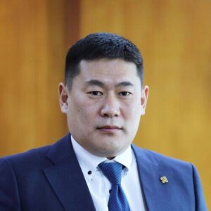Luvsannamsrain Oyun-Erdene