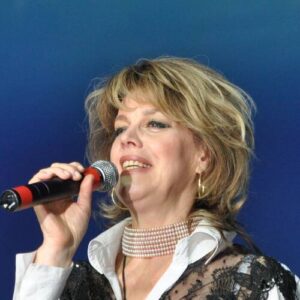 Lyubov Kazarnovskaya