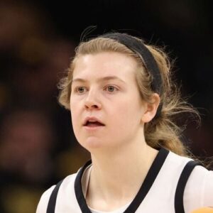 Molly Davis