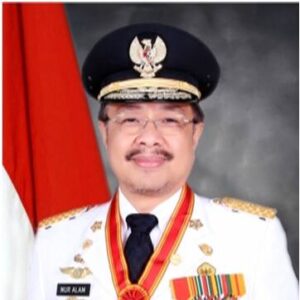 Nur Alam