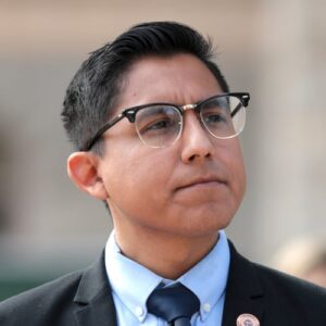 Oscar De Los Santos