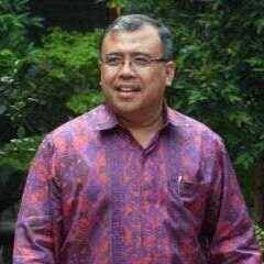 Patrialis Akbar