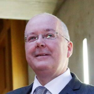 Peter Murrell