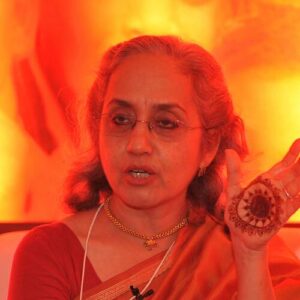Rajni Bakshi