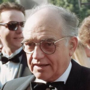 Richard Dysart