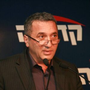 Robert Tiviaev