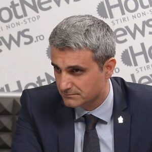 Robert Turcescu