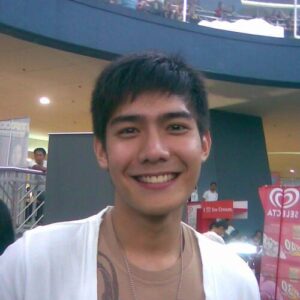 Robi Domingo