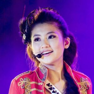Selina Jen