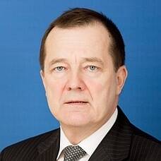 Sergey Katanandov