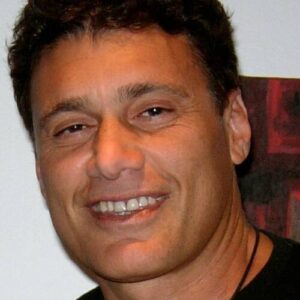 Steven Bauer