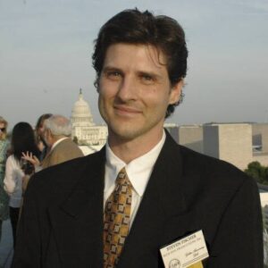 Steven Fischer