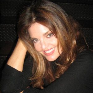 Tracy Scoggins