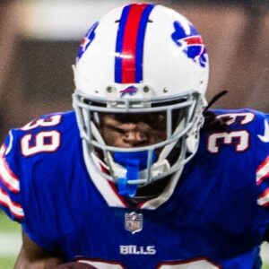 Travaris Cadet