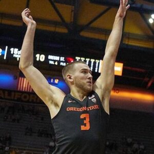 Tres Tinkle