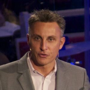 Tullian Tchividjian