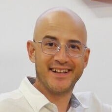 Uğur Rıfat Karlova