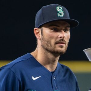Wyatt Mills