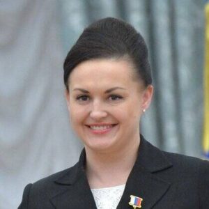 Yelena Serova