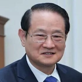 Yi Lianhong