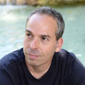 Yoav Avni