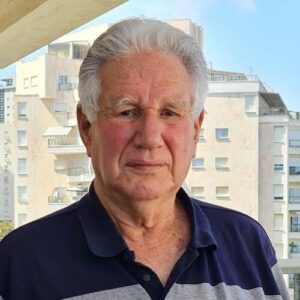 Yoav Gelber